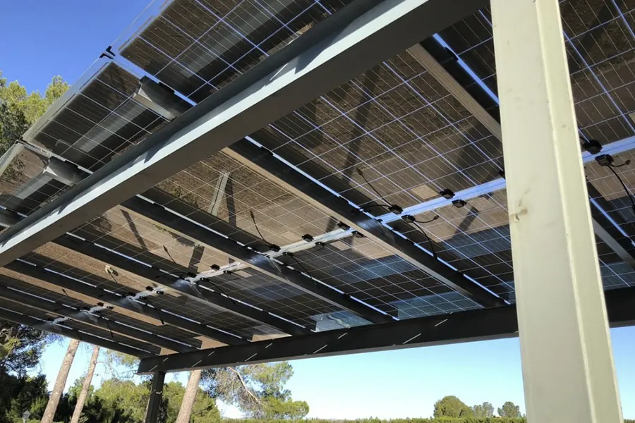 cubiertas-tejas-fotovoltaicas Productos de cubiertas y tejas fotovoltaicas
